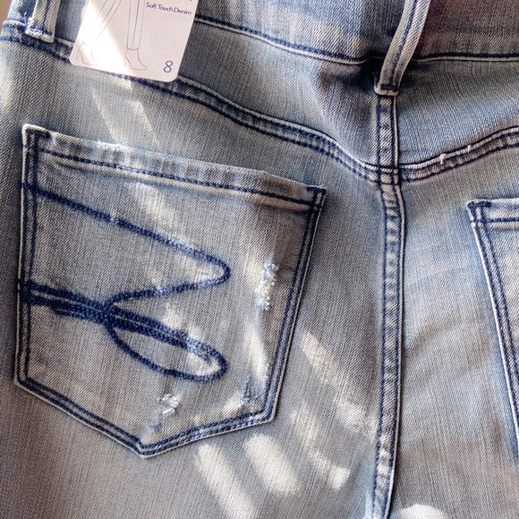 Seven7 Denim - Must have small hips, and a little booty Brand New Jeans
